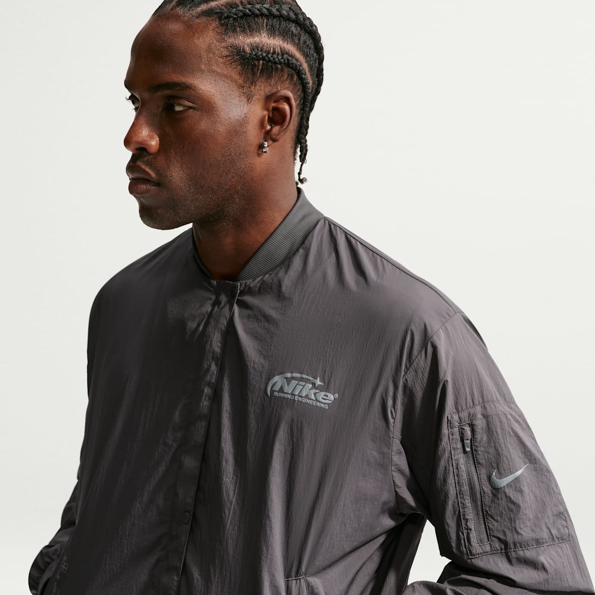 Nike Repel-løbebomberjakke med UV-beskyttelse til mænd