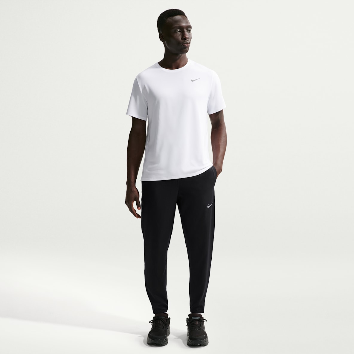 Nike Challenger Men's Dri-FIT Woven Running Trousers
