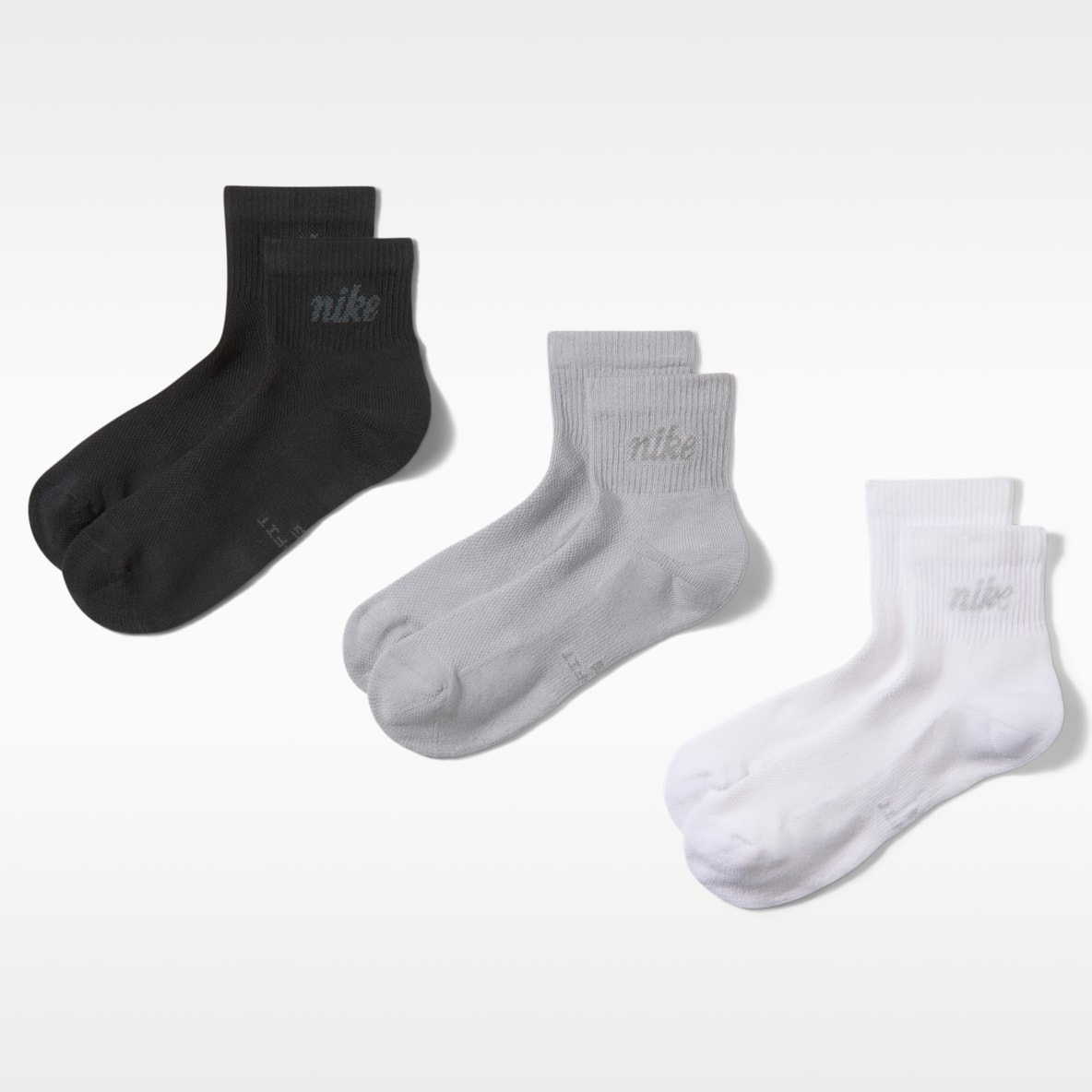 Nike Everyday Elevated Ankle Socks (3 Pairs)