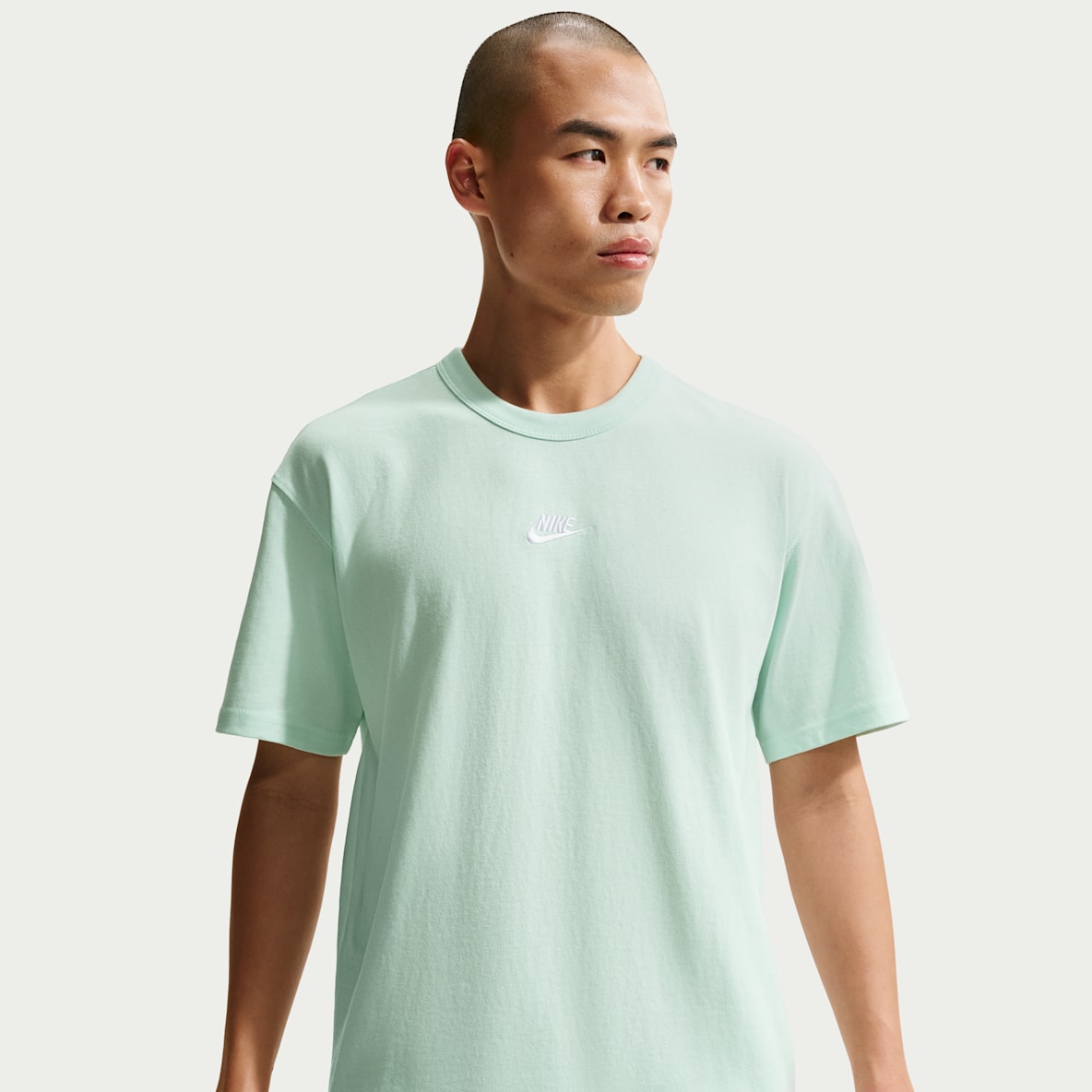 나이키 스포츠웨어 프리미엄 에센셜 남성 티셔츠