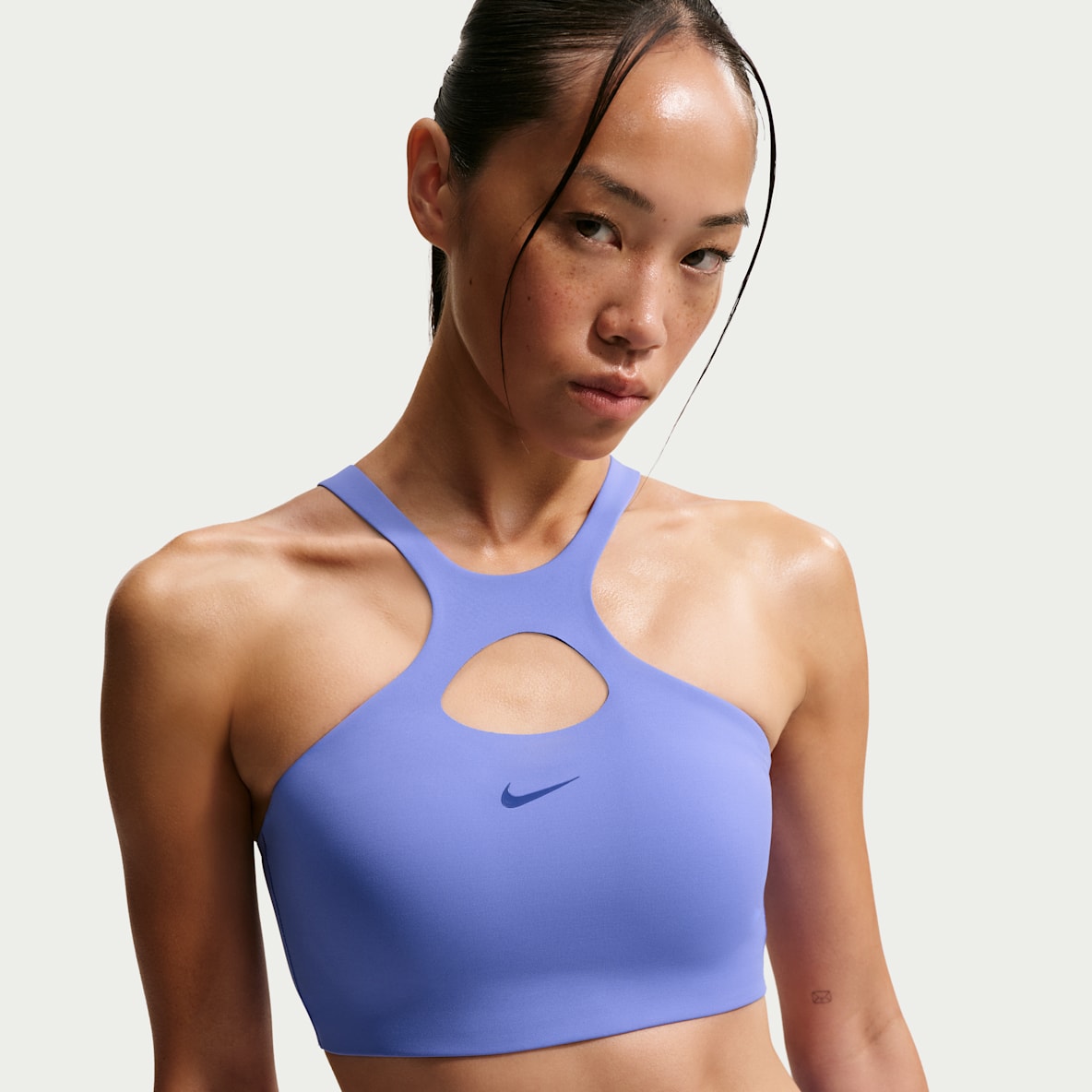 나이키 유니버사 여성 미디엄 서포트 패드 스포츠 브라