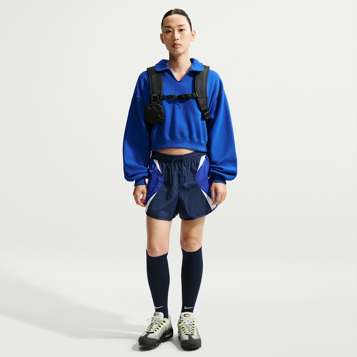 나이키 스포츠웨어 여성 루즈 미드라이즈 트랙 쇼츠