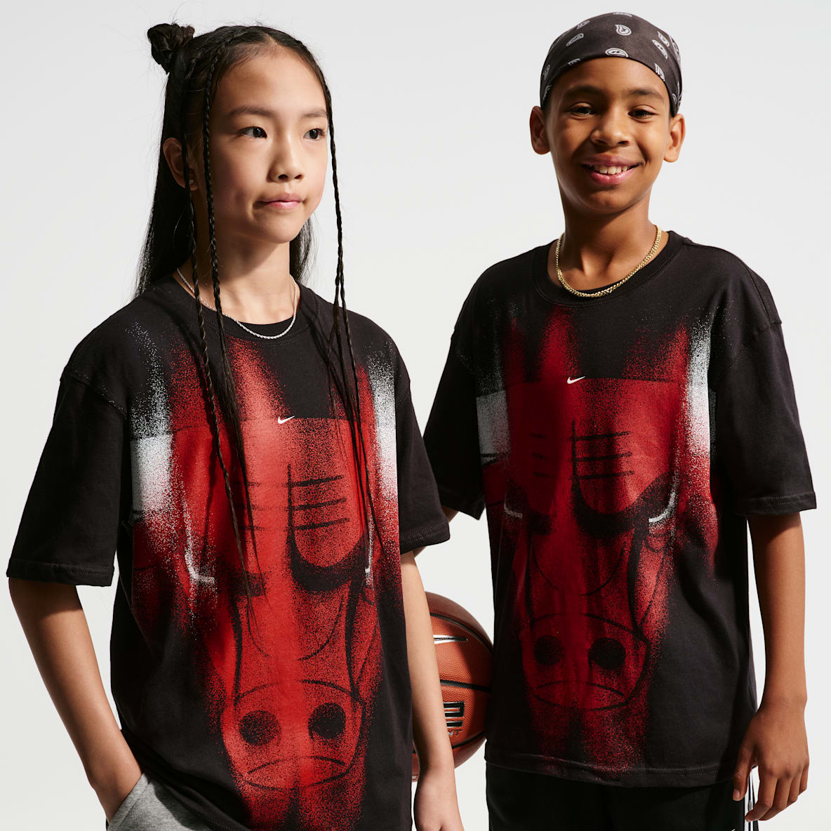 Chicago Bulls Nike Edge 26 Big Kids' Short-Sleeve T-Shirt