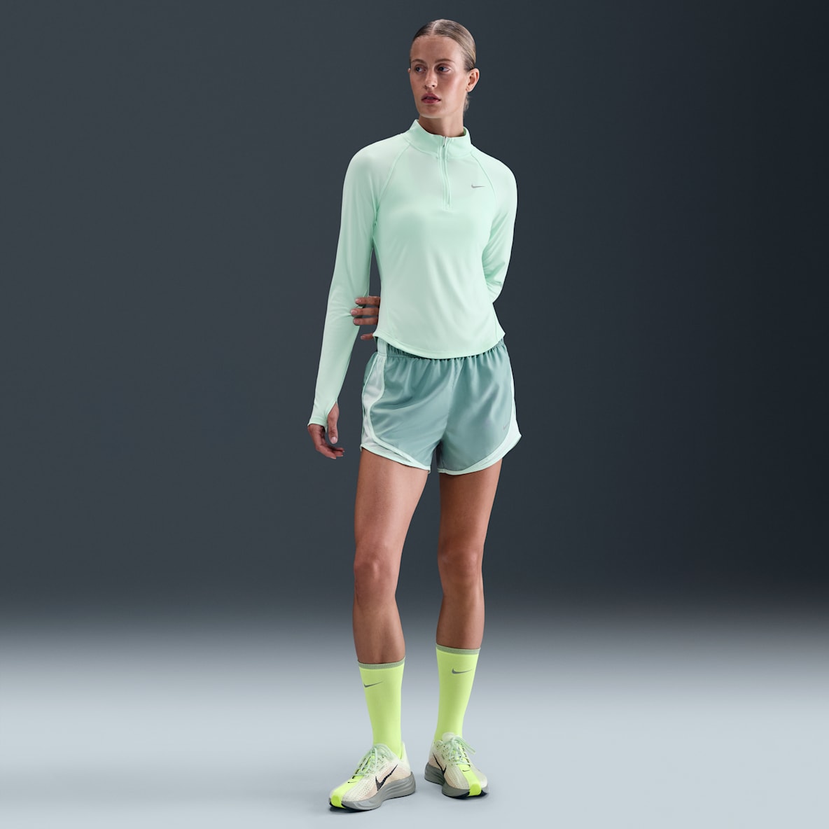 Nike Tempo Shorts de correr Dri-FIT de tiro medio con forro de ropa interior para mujer