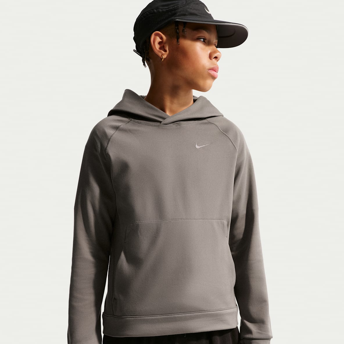 Nike Primary Nanoknit Big Kids' (Boys') Dri-FIT UV Protection Pullover Hoodie