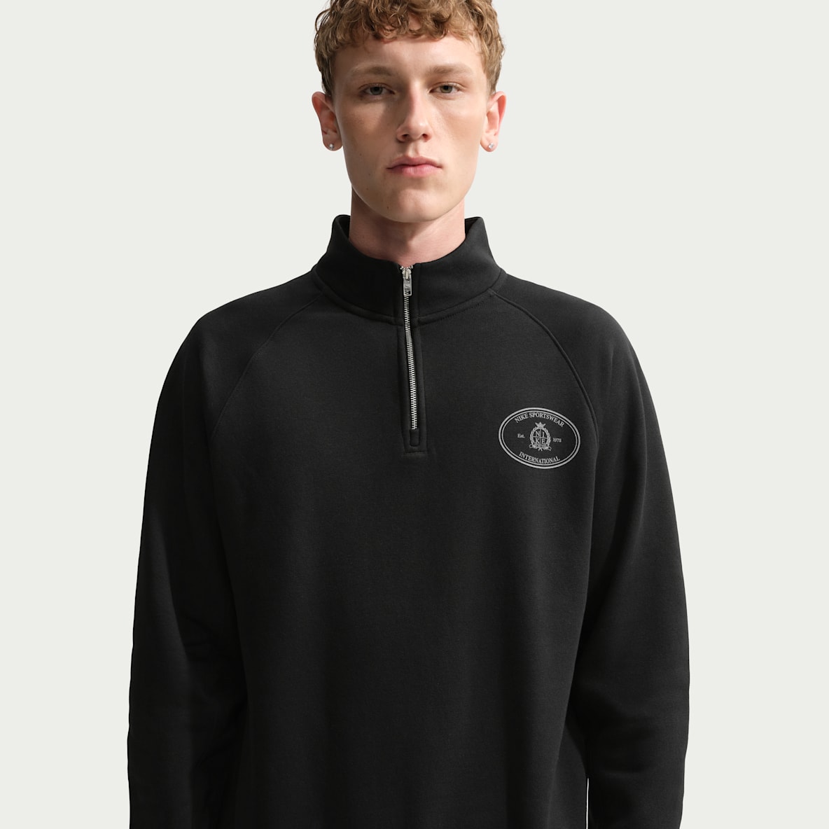 Nike Club Men's 1/2-Zip Fleece Top