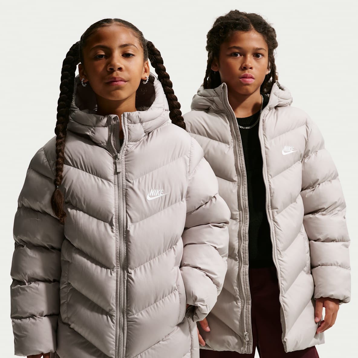 Nike Sportswear All Day Play Big Kids' Therma-FIT Loose-Fit Mid-Length Puffer Jacket