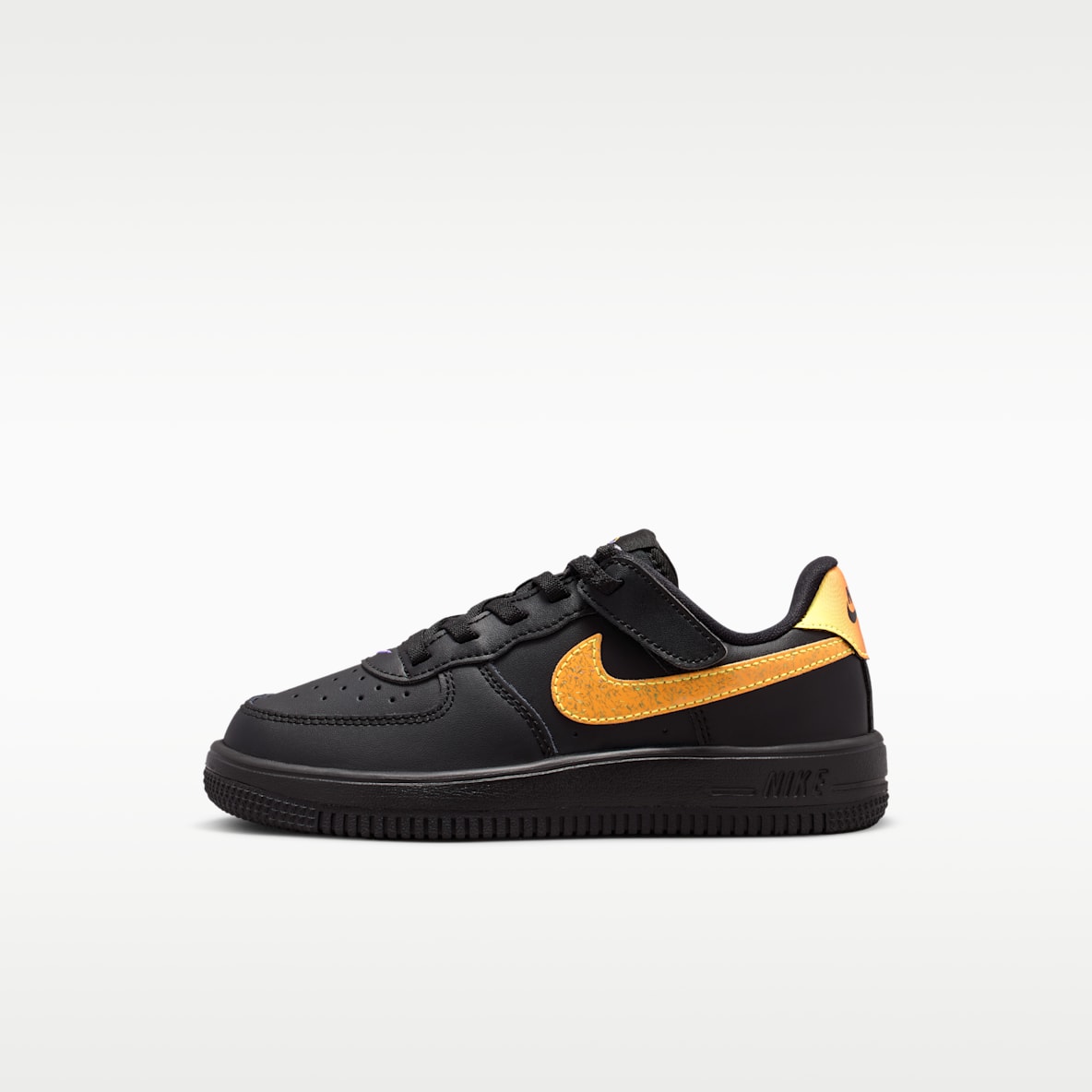 Nike Force 1 Low EasyOn Younger Kids' Shoes