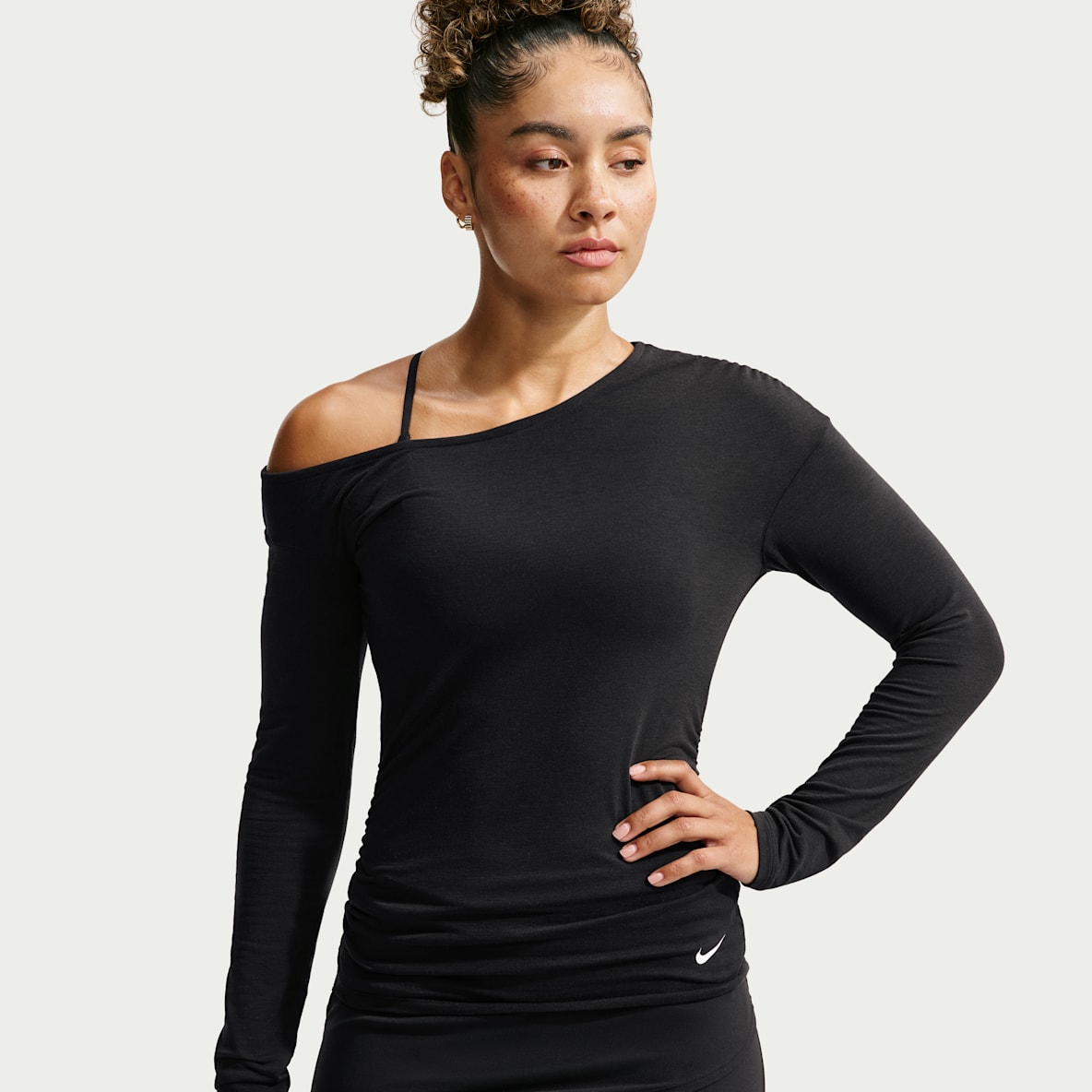 Nike One Relaxed Women's Dri-FIT Long-Sleeve Top