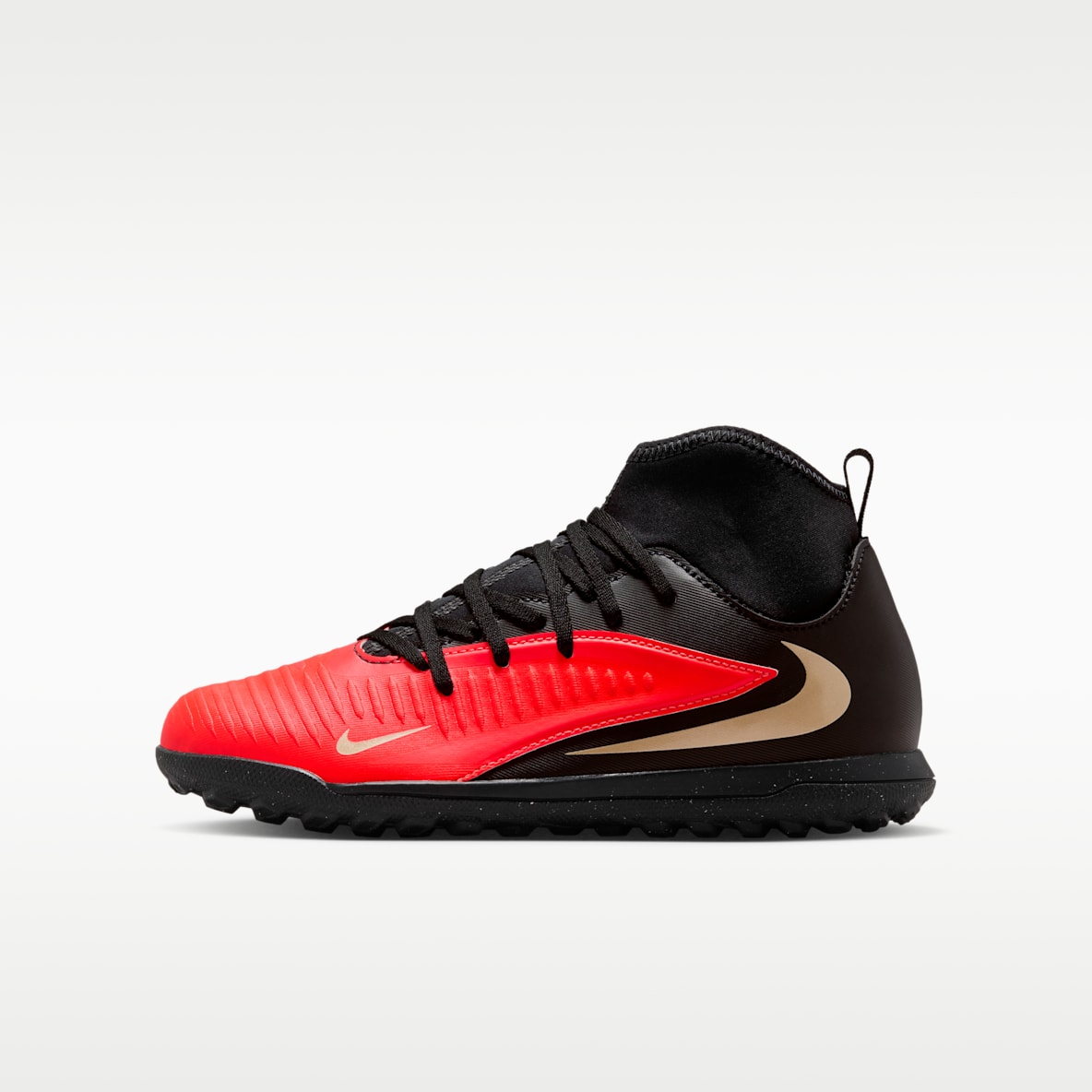 Nike Jr. Phantom 6 High Club Tacos de fútbol para pasto sintético (turf) para niños grandes
