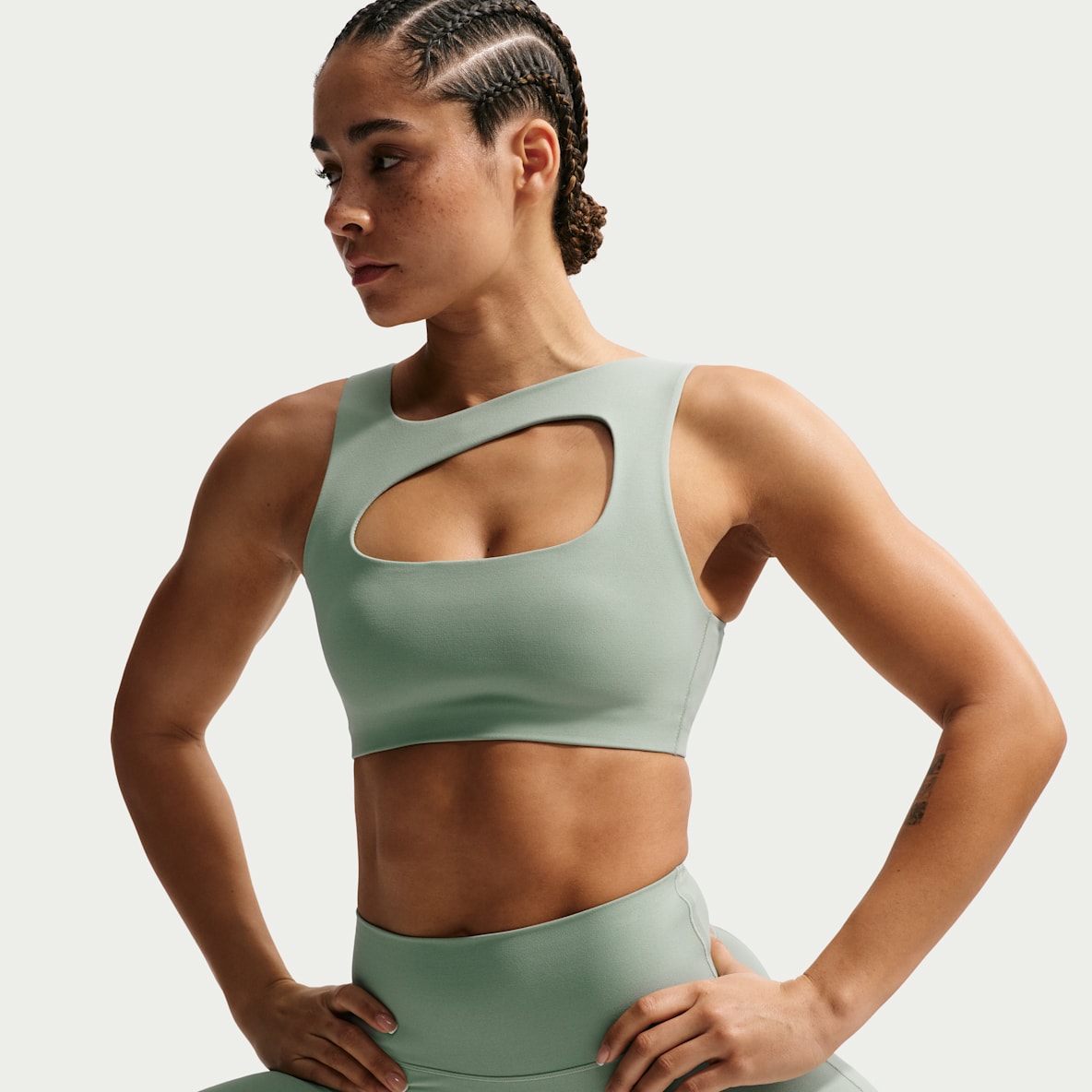 Nike Zenvy Bra deportivo de baja sujeción con forro ligero para mujer