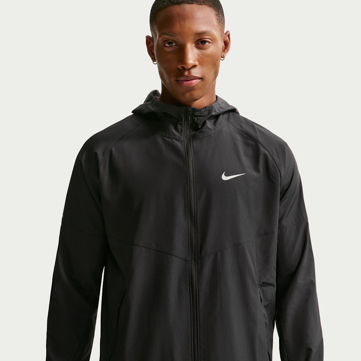 Nike Miler Chamarra de correr Repel para hombre