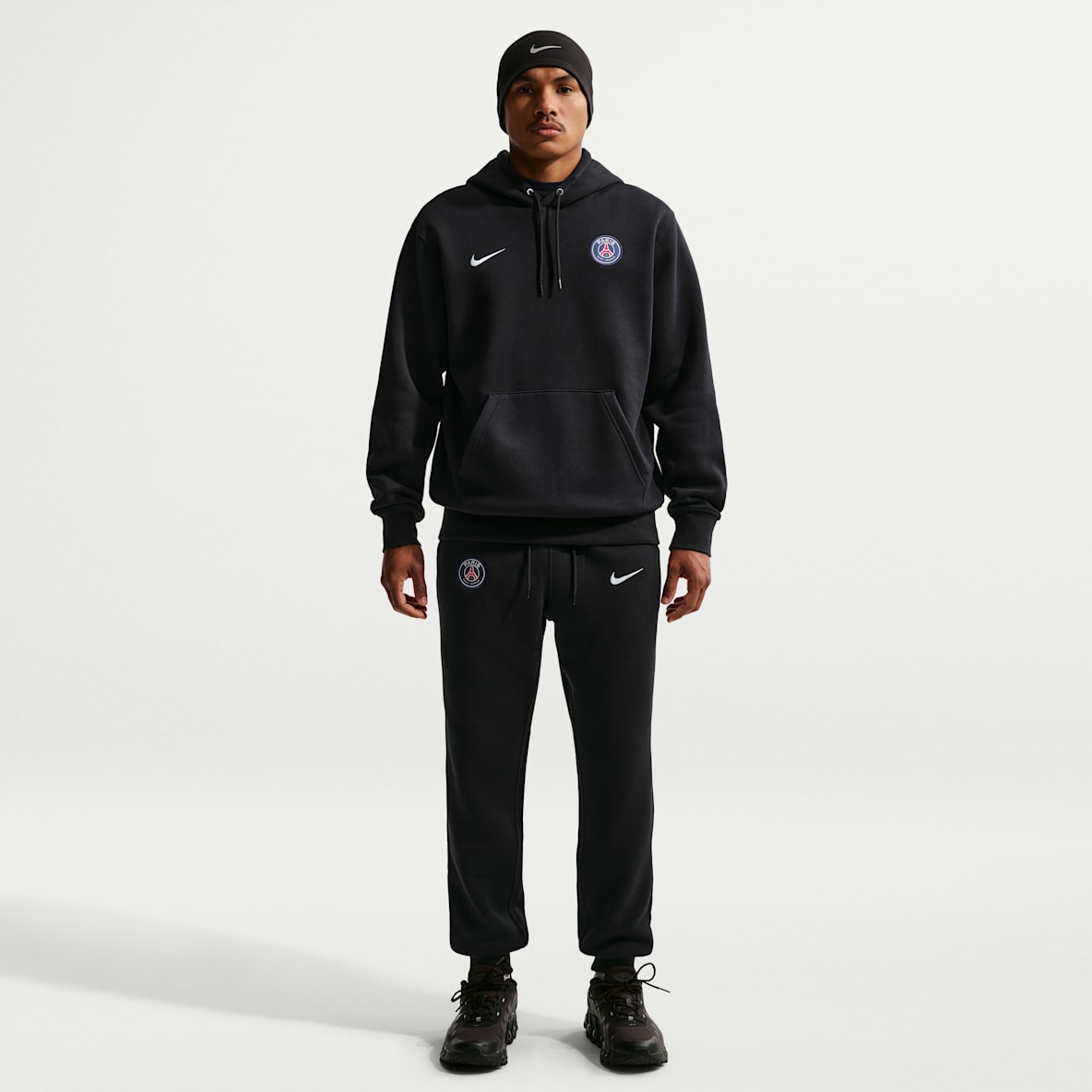 Men's Club Men's Nike Soccer Joggers