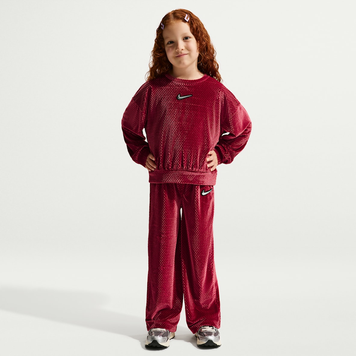 Nike Little Kids' Swoosh Sparkle 2-Piece Velvet Pants Set