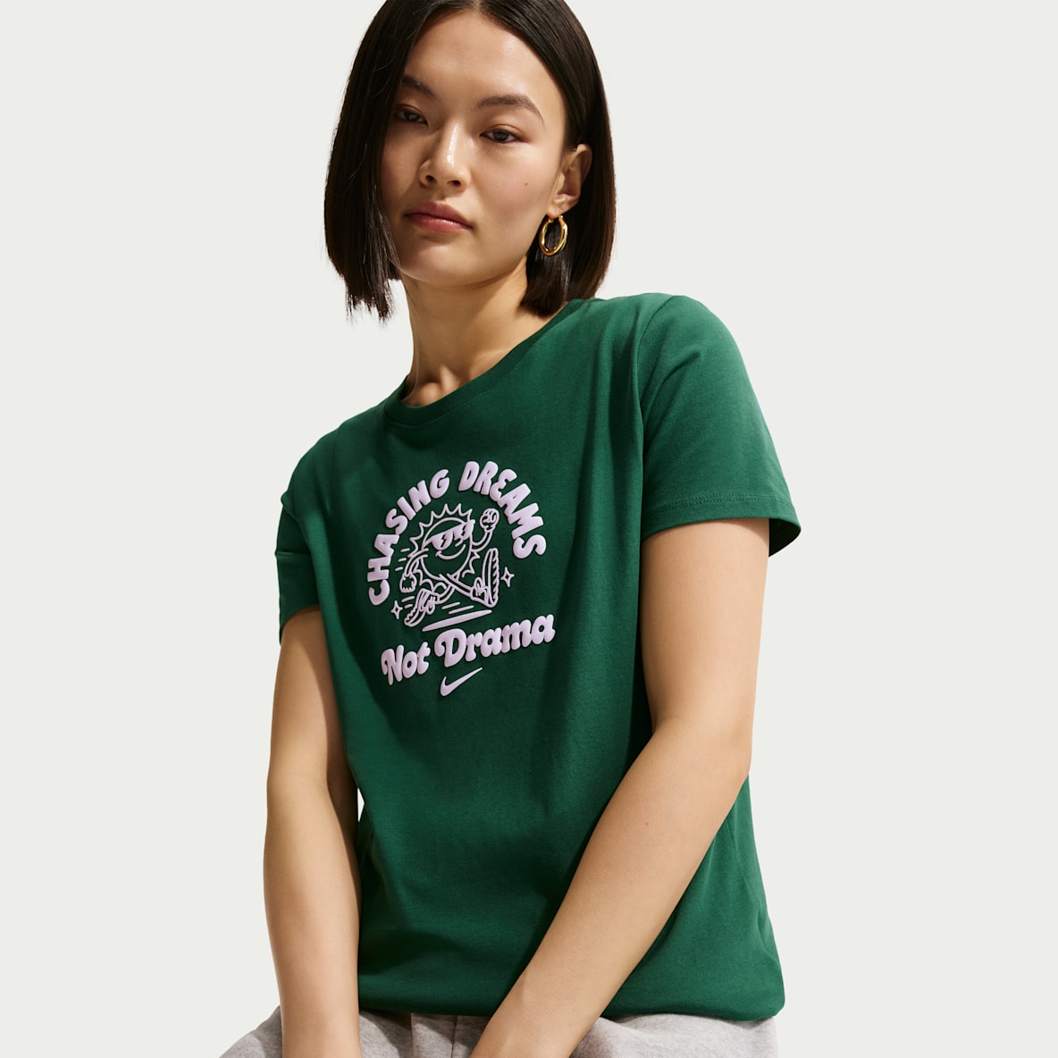 Nike Sportswear Club 女款短袖 T 恤