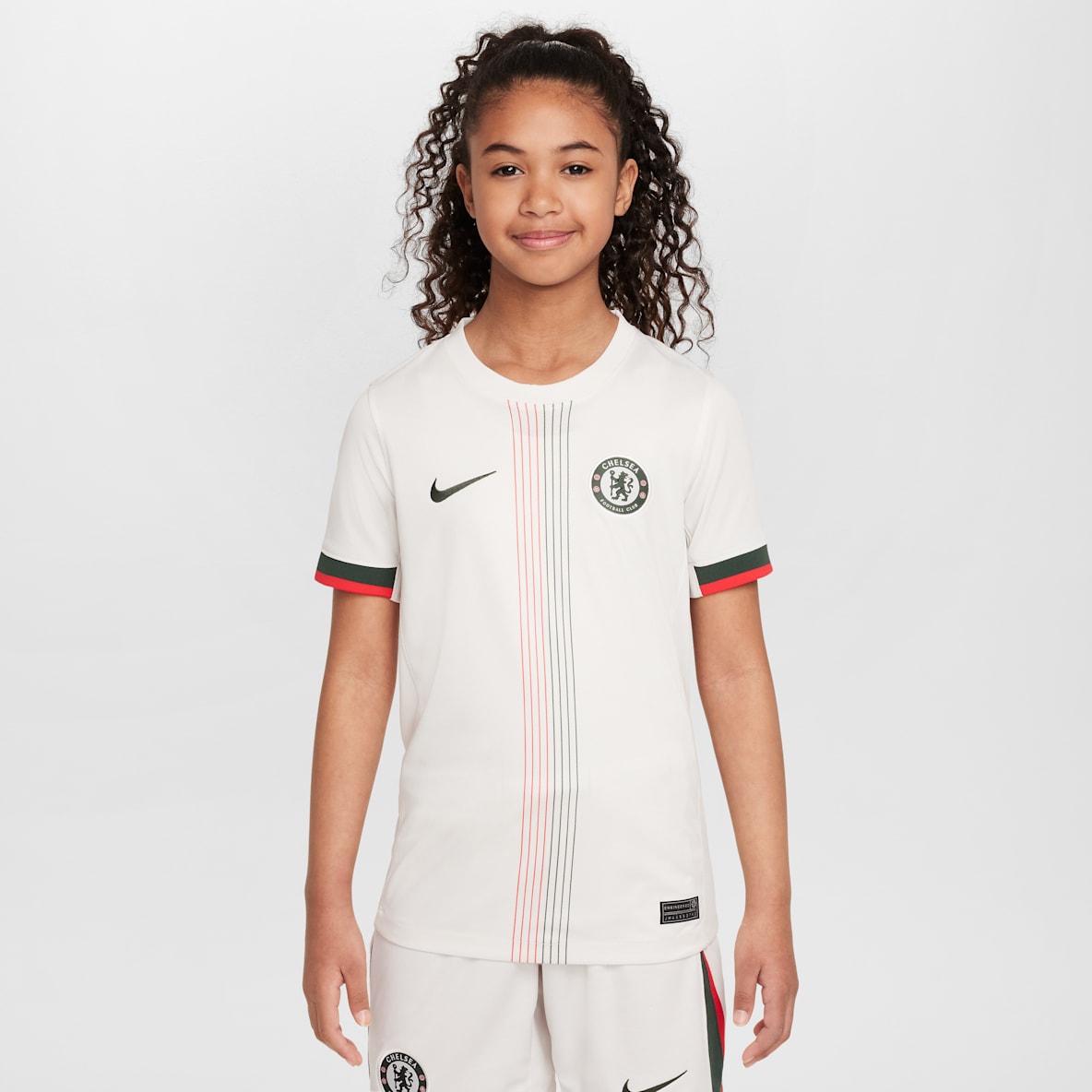 Chelsea F.C. 2025/26 Stadium Away Older Kids' Nike Dri-FIT Football Replica Shirt