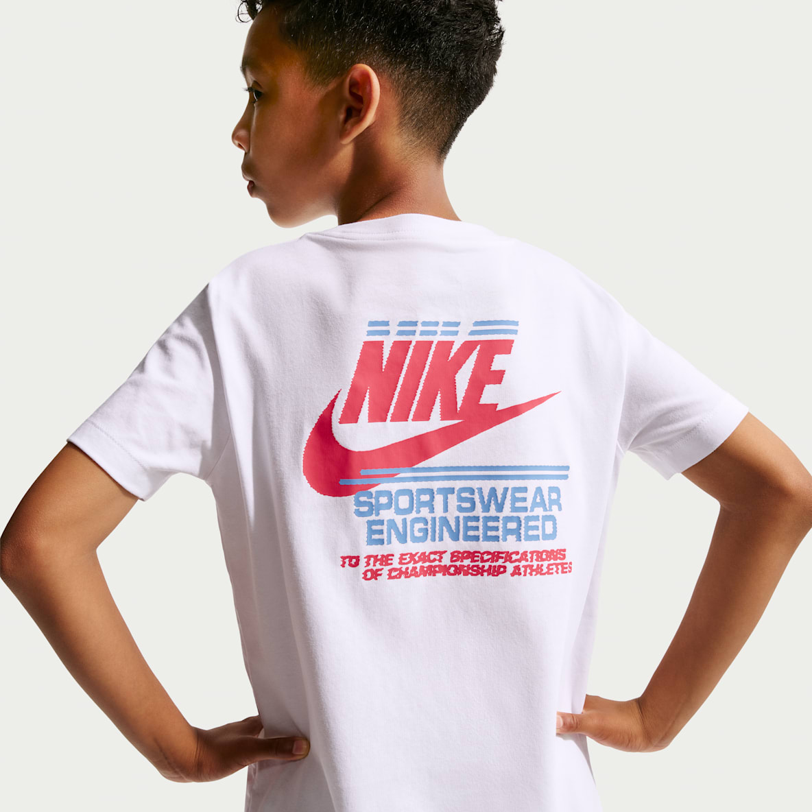 Nike Sportswear Older Kids' T-Shirt