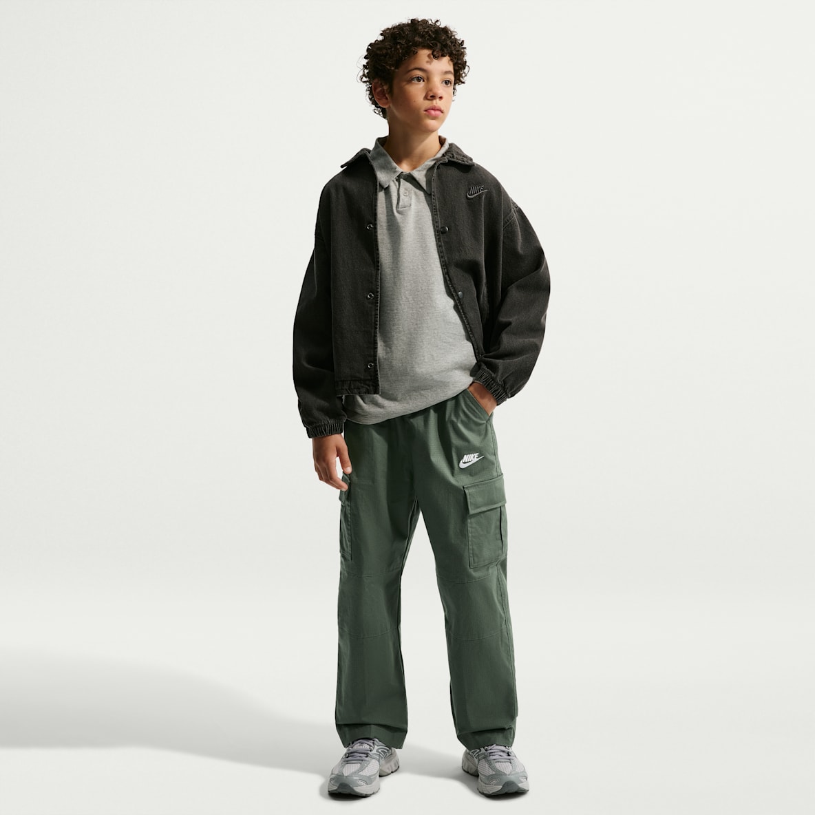 Nike Sportswear Club Big Kids' Woven Cargo Pants