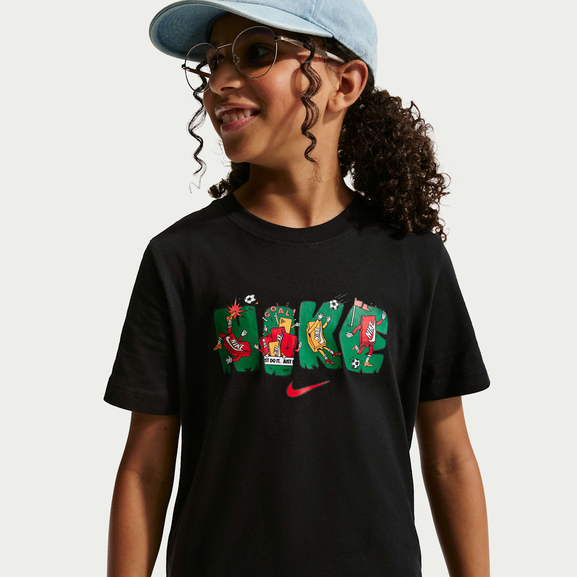 Nike Sportswear Playera para niños talla grande