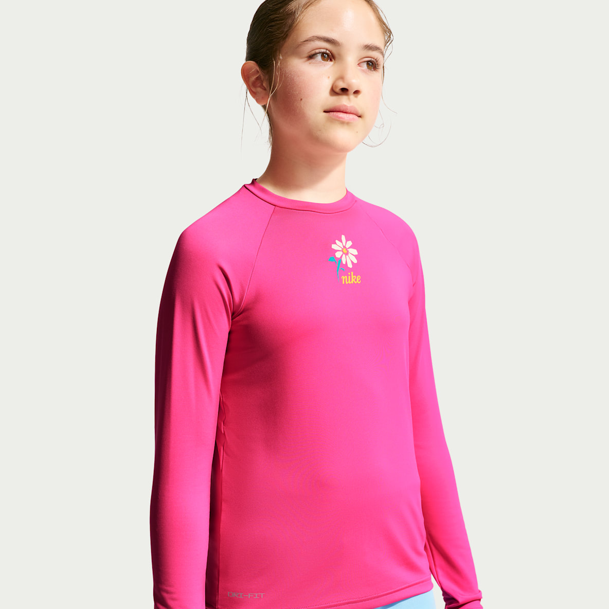 Nike Swim Hydroguard Playera de manga larga Dri-FIT UV para niña talla grande