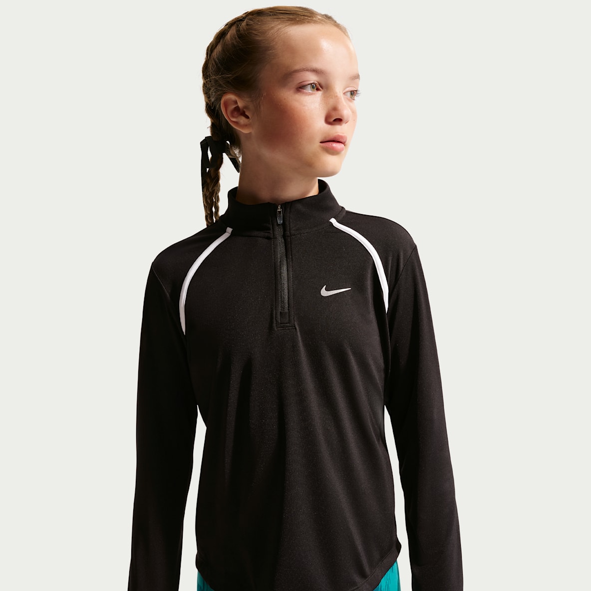 Nike Tempo Older Kids' (Girls') Dri-FIT Long-Sleeve Half-Zip Top