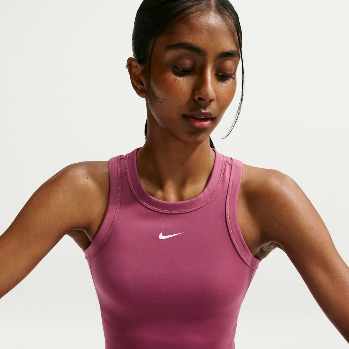 Nike One Fitted Débardeur court Dri-FIT pour femme