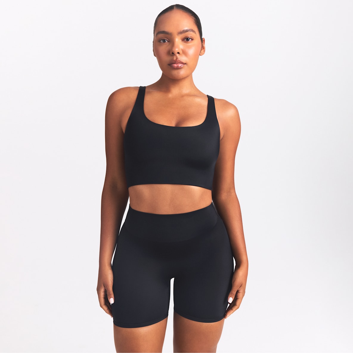 NikeSKIMS Shine Women's Scoop-Neck Bra Top