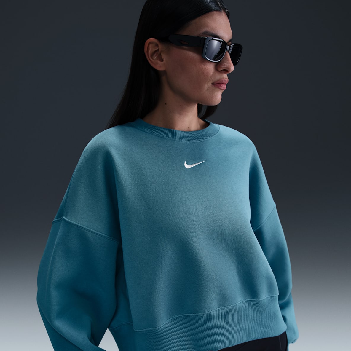 Nike Sportswear Phoenix Fleece Women's Over-Oversized Crew-Neck Sweatshirt