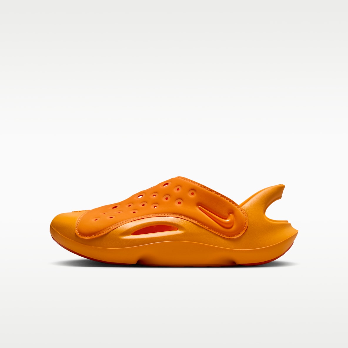 ナイキ アクア スウッシュ ジュニア サンダル