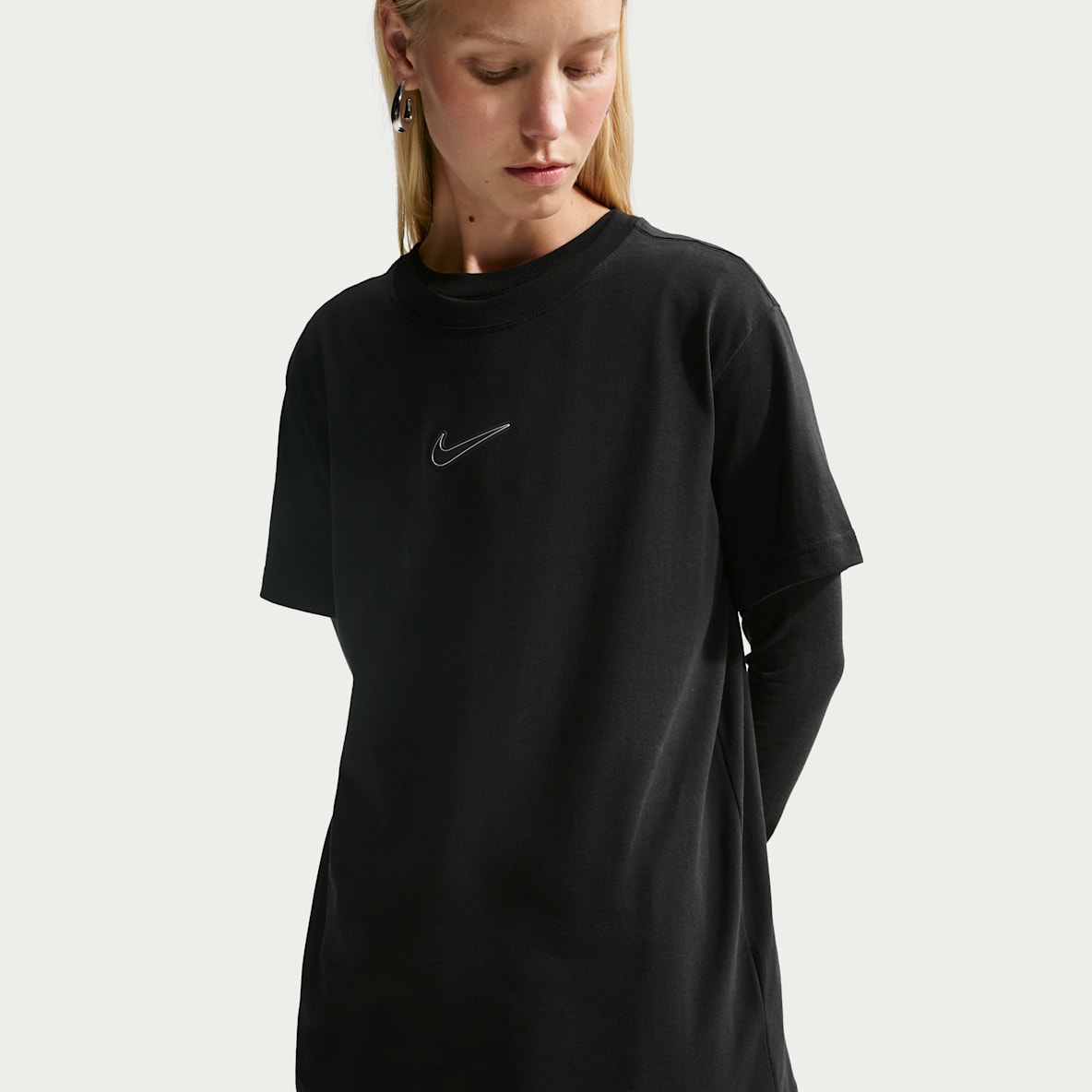 Nike Sportswear Classic Women's Oversized T-Shirt