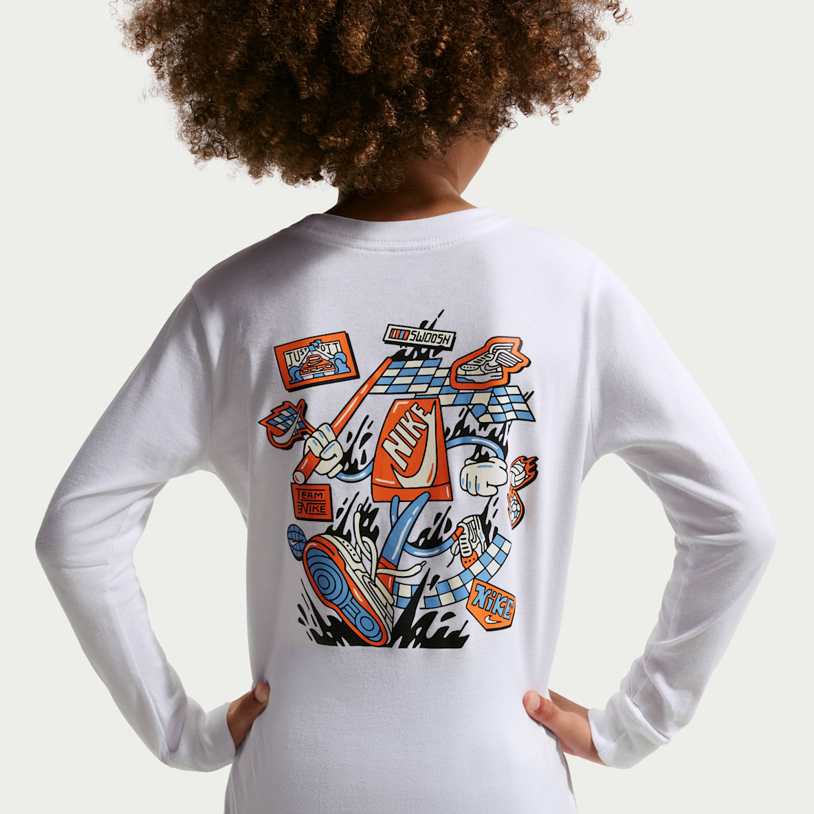 Nike Sportswear Big Kids' Long-Sleeve T-Shirt