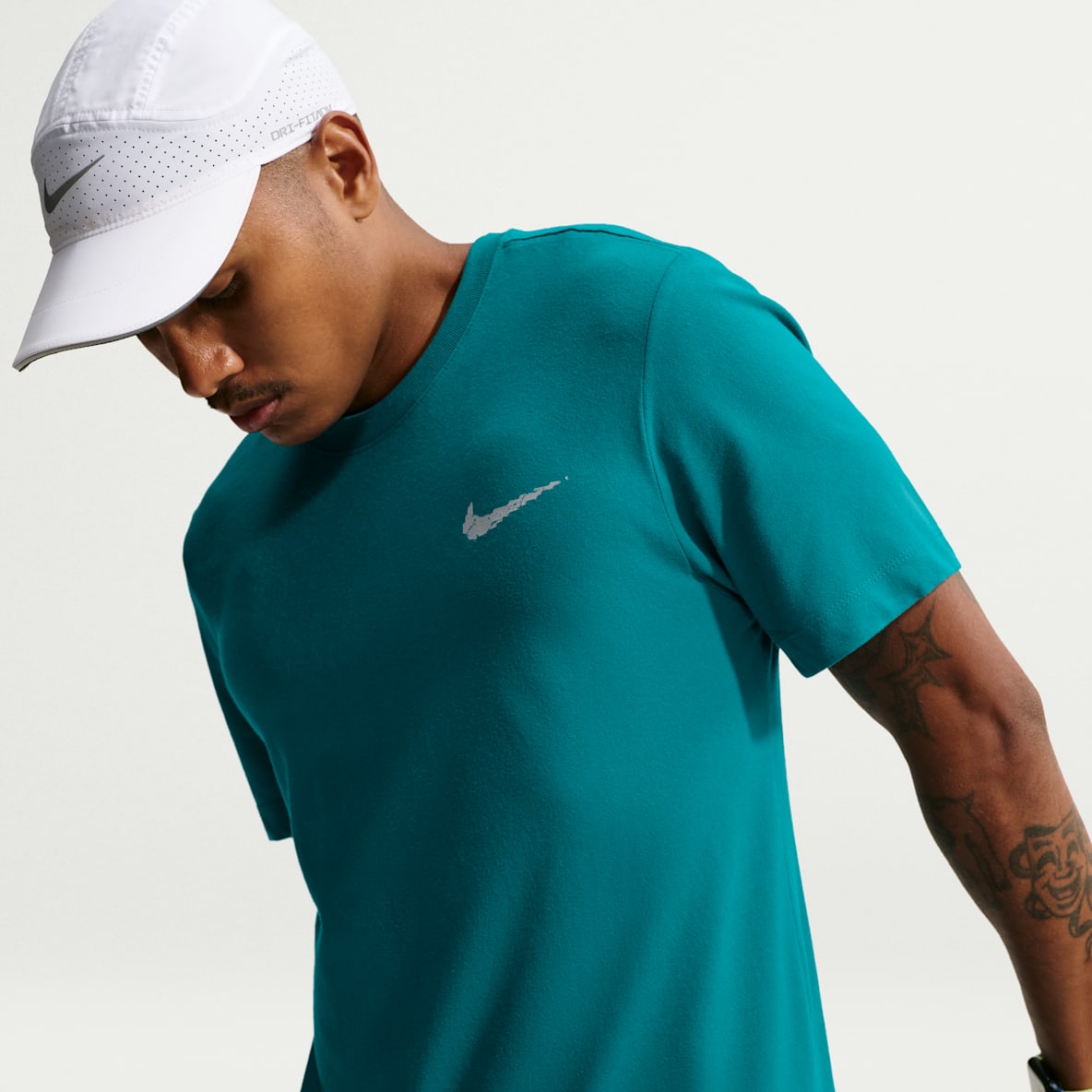 Nike Playera de correr Dri-FIT para hombre
