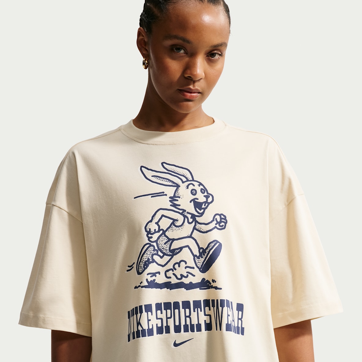 Nike Sportswear Classic Women's Oversized T-Shirt