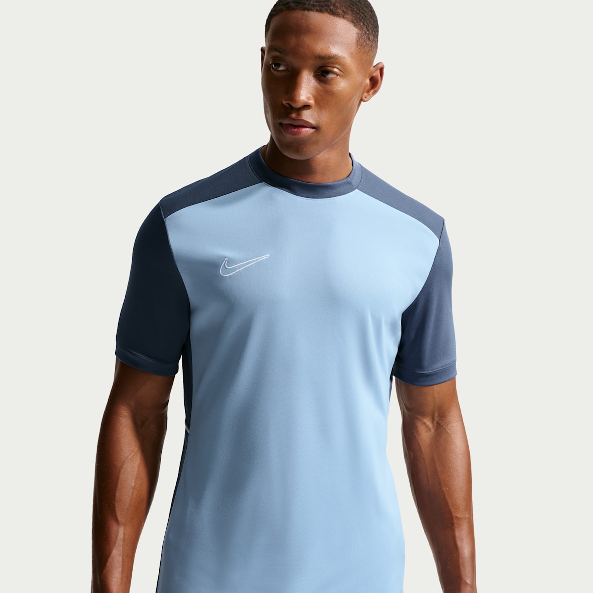 Nike Academy Camiseta de fútbol de manga corta Dri-FIT - Hombre