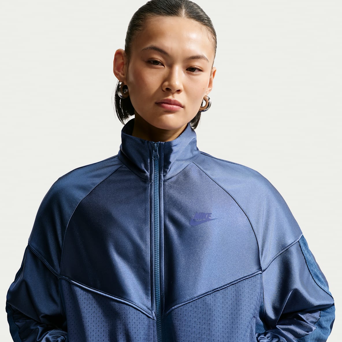 Nike Sportswear Women's Oversized Windrunner Jacket