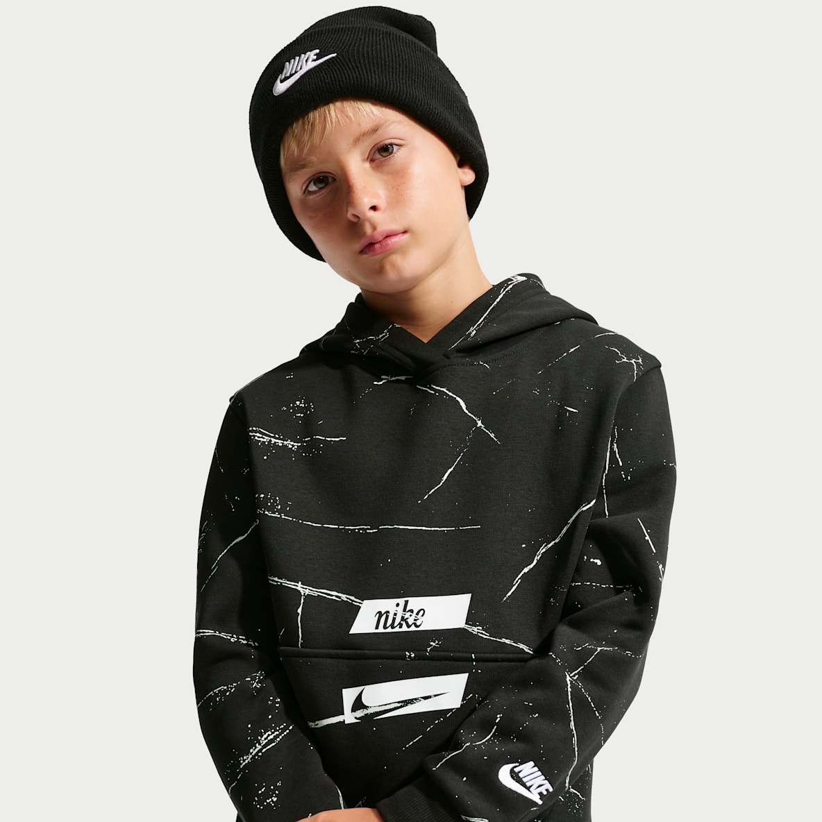 Nike Sportswear Club Big Kids' Pullover Hoodie