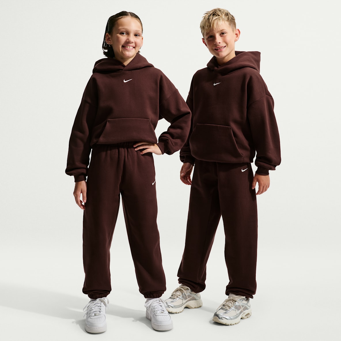 Nike Solo Swoosh Kids' Fleece Cuffed Pants