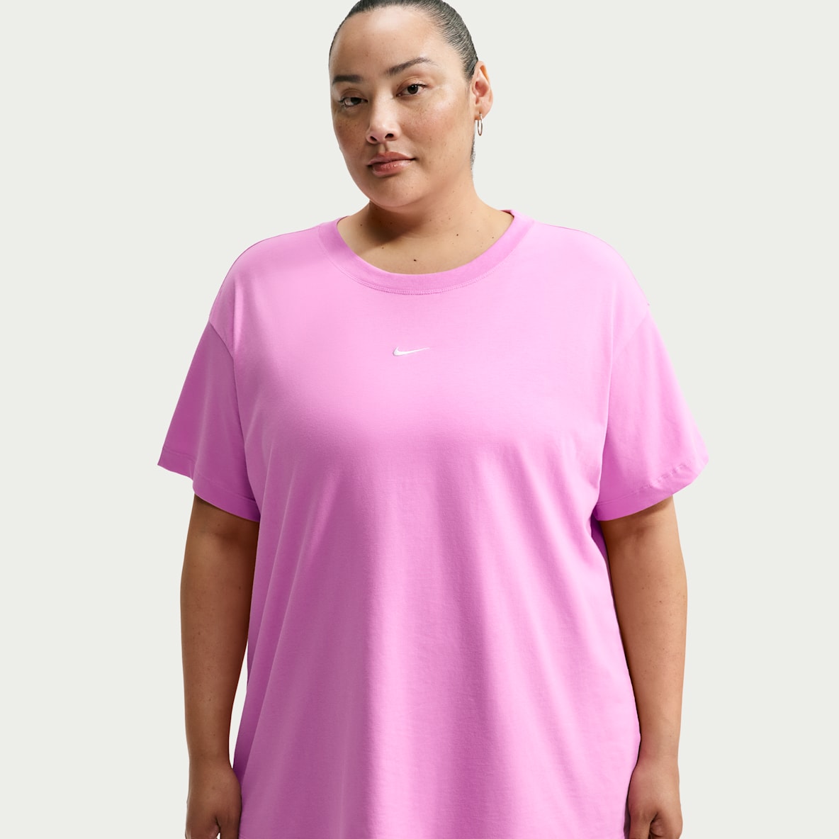 Nike Sportswear Classic Women's Oversized T-Shirt (Plus Size)
