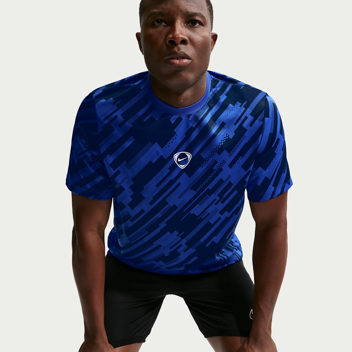 Nike Academy+ Playera de futbol de manga corta Dri-FIT para hombre