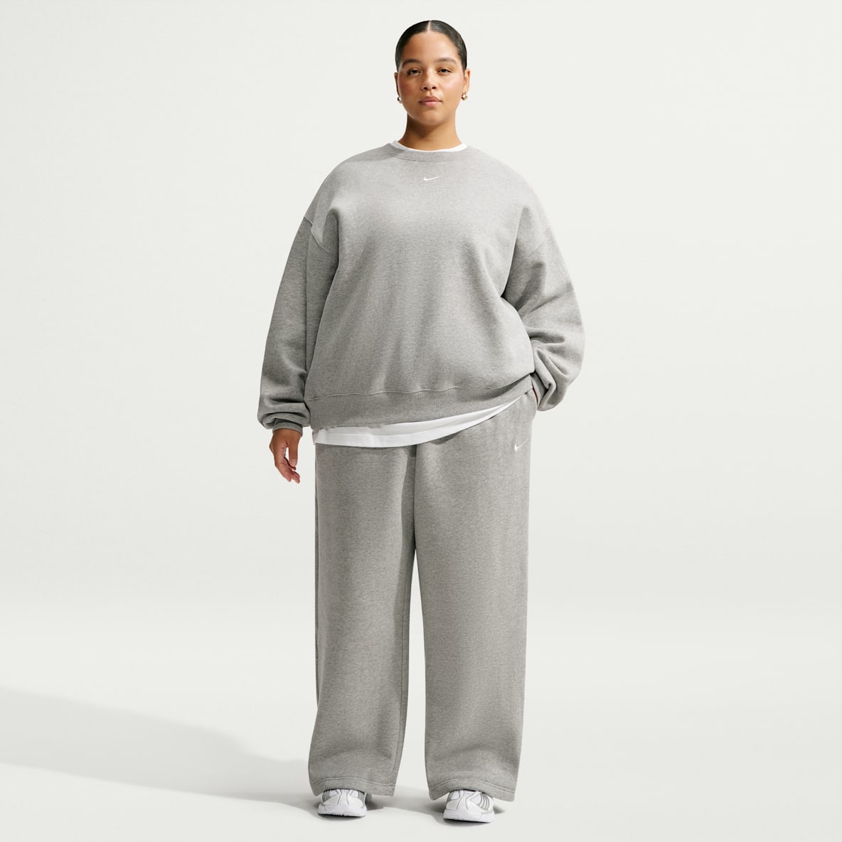 Nike Studio Fleece Medium Weight Women's Mid-Rise Wide-Leg Pants