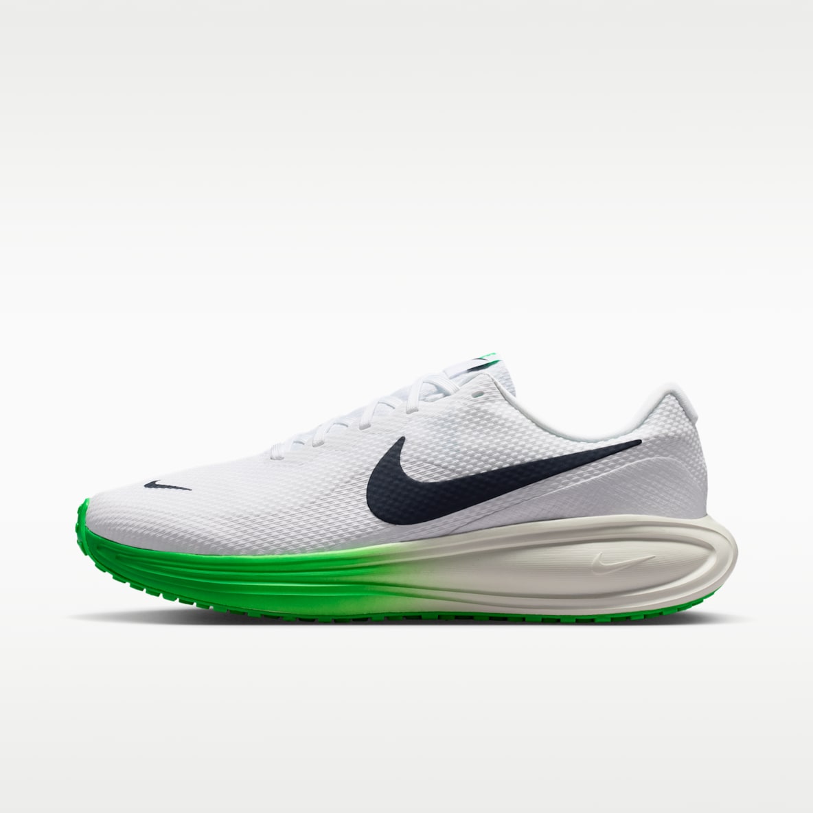 Nike Revolution 8 Men's Road Running Shoes (Wide)