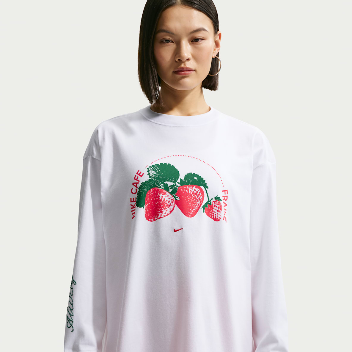 Nike Sportswear Women's Long-Sleeve T-Shirt