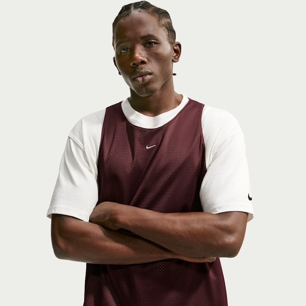 Nike Standard Issue Maglia da basket da allenamento in mesh – Uomo
