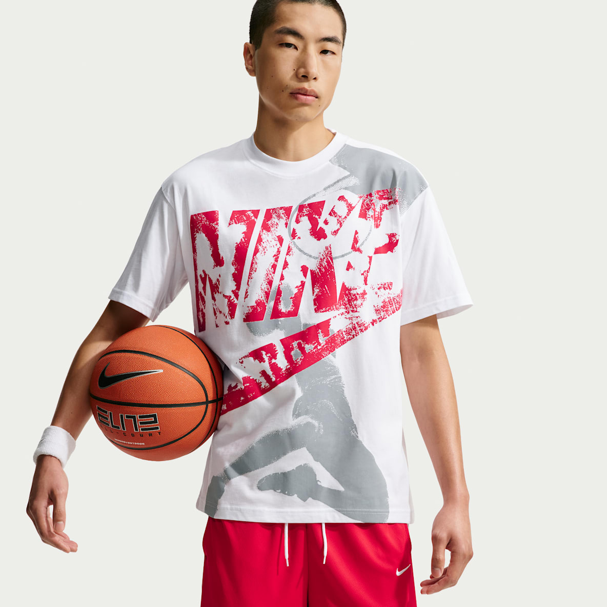 Nike Peak Men's Basketball T-shirt