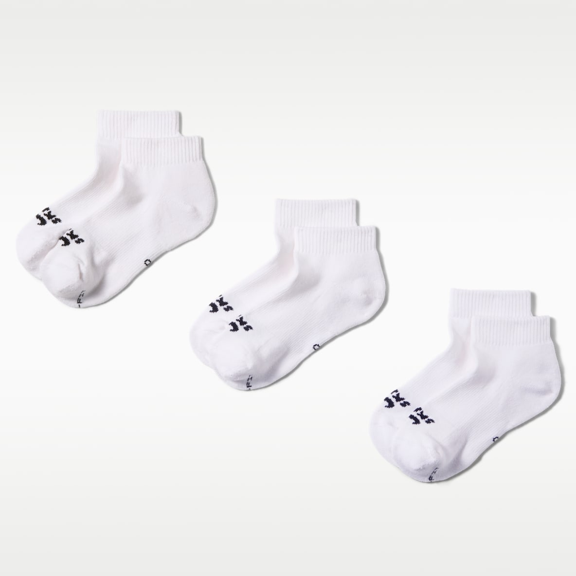NikeSKIMS Calcetines al tobillo Dri-FIT para mujer (3 pares)