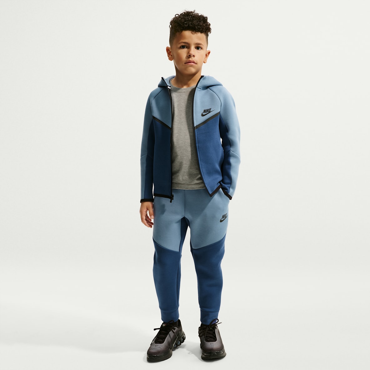 Nike Sportswear Conjunto de 2 piezas de sudadera de cierre completo Tech Fleece para niños de preescolar