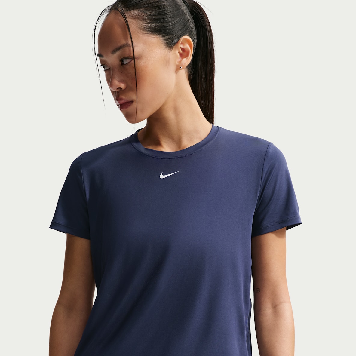 Nike One Classic 女款 Dri-FIT 短袖上衣