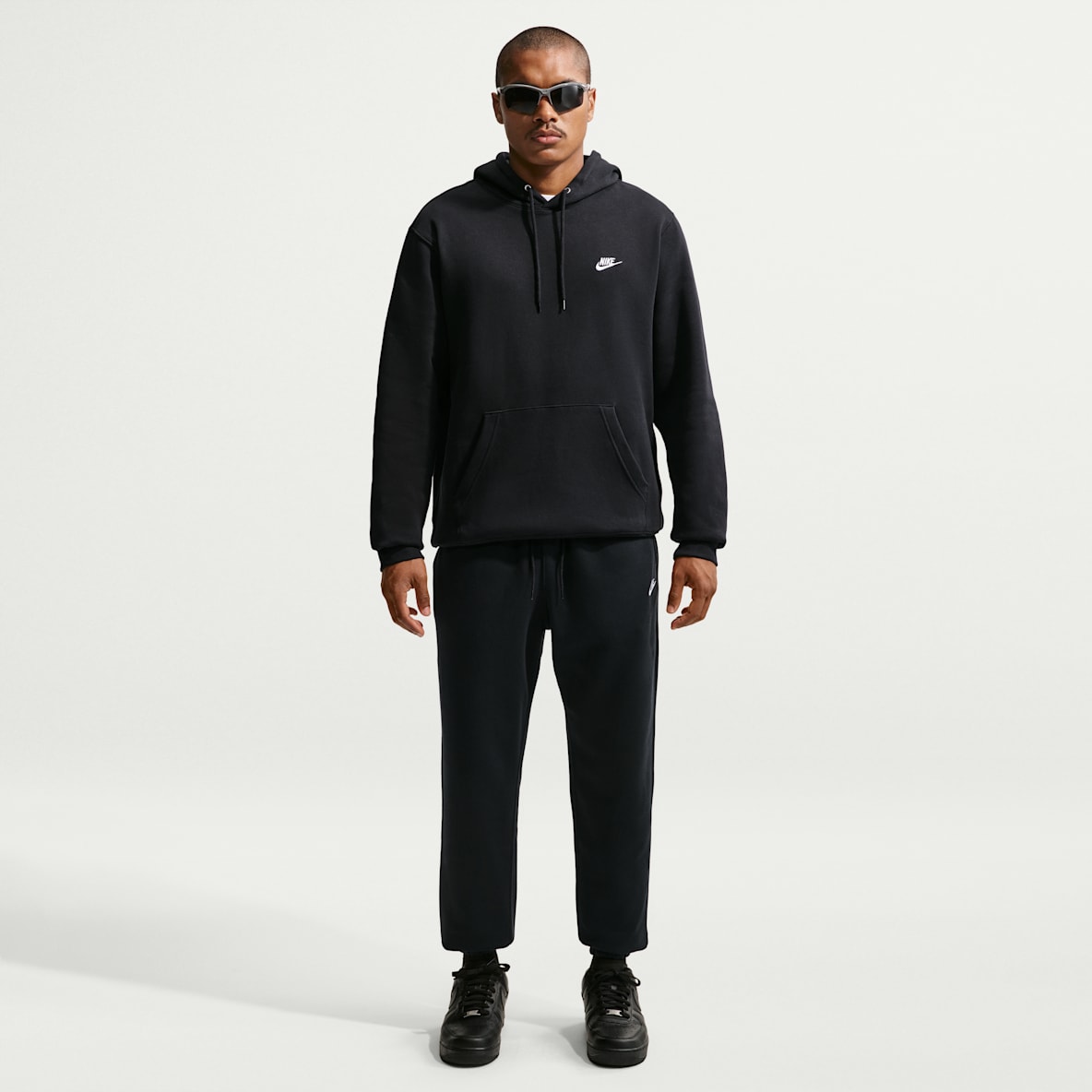 Nike Club Men's Cuffed Brushed Fleece Trousers