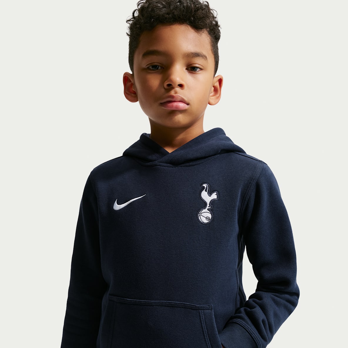 Tottenham Hotspur Club Big Kids' (Boys') Nike Soccer Pullover Hoodie