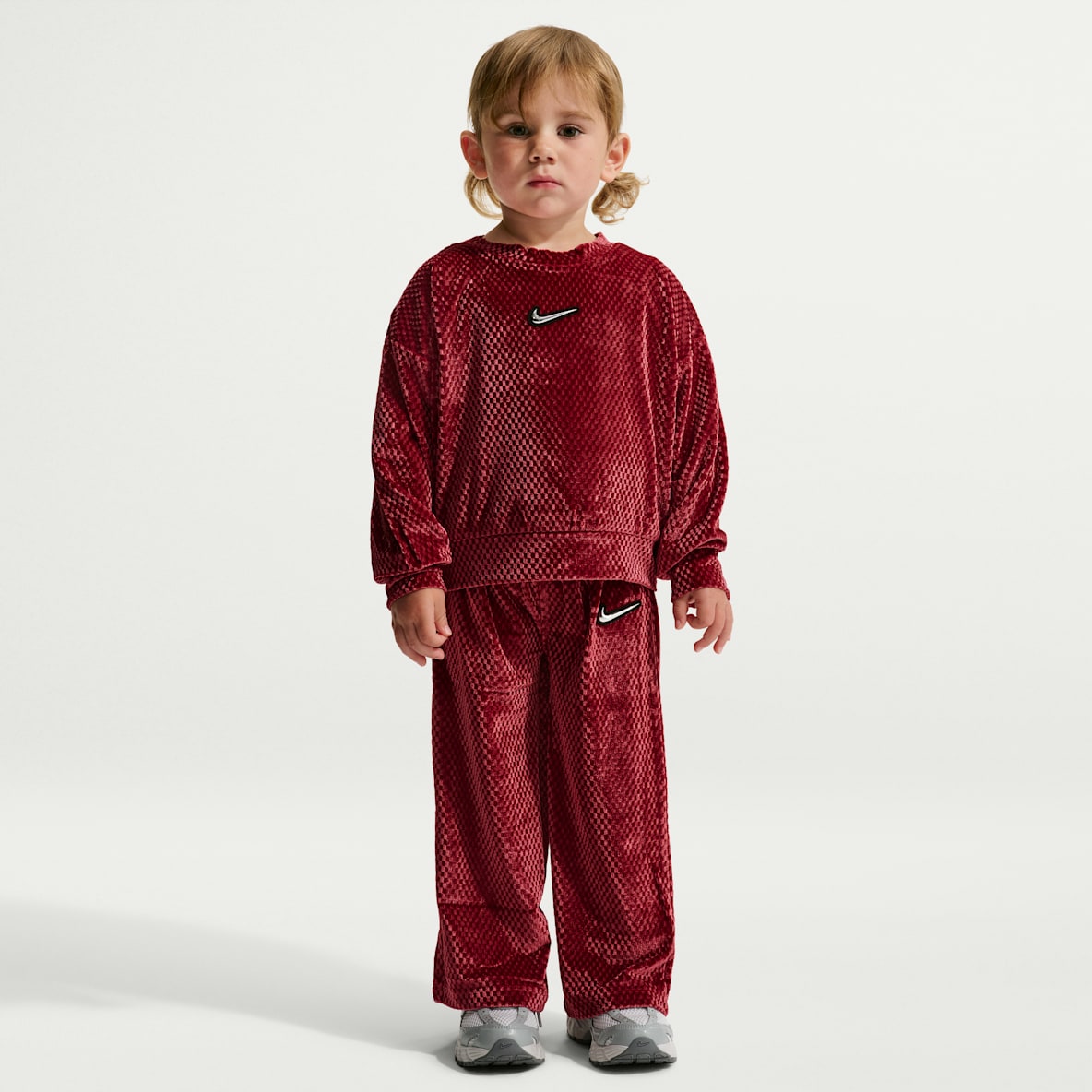 Nike Toddler Swoosh Sparkle 2-Piece Velvet Pants Set
